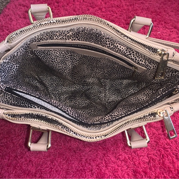 Large Satchel - Picture 3 of 3